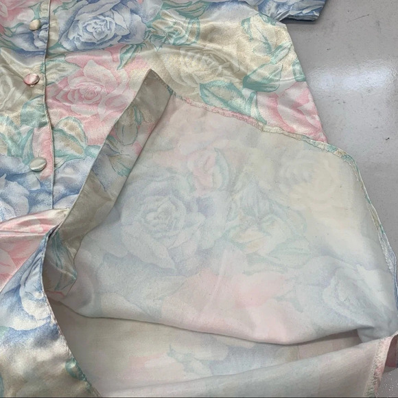 Vintage Nightshirt ‎ Woman Sz  Small Satin Gown Pastel   Floral Short Sleeve - Picture 7 of 13